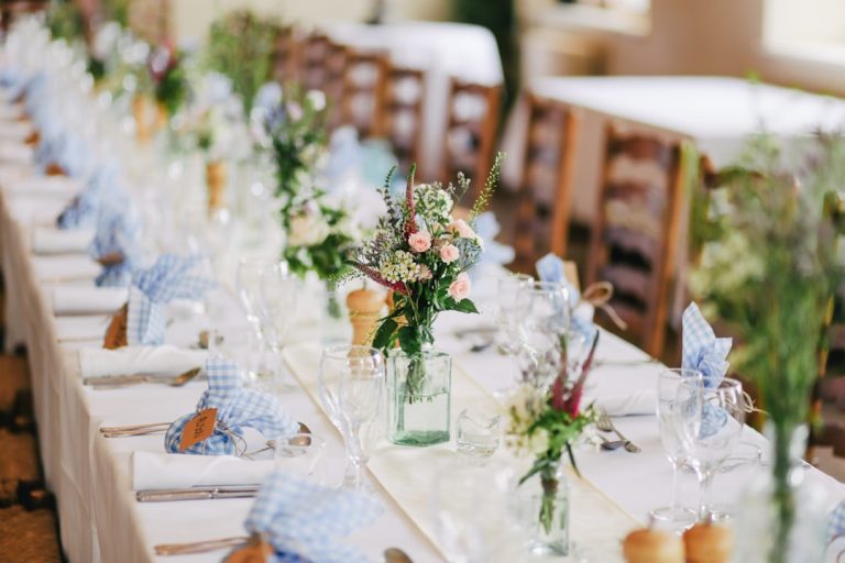 DIY Conference Planning: Crafting Your Event on a Budget